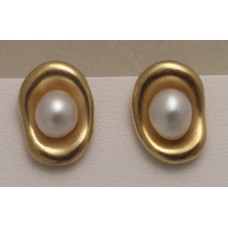 18ct GOLD, CULTURED PEARL EARRINGS