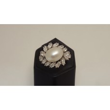 SOLD  SOUTH SEA CULTURED PEARL & 1.5CT's of DIAMONDS